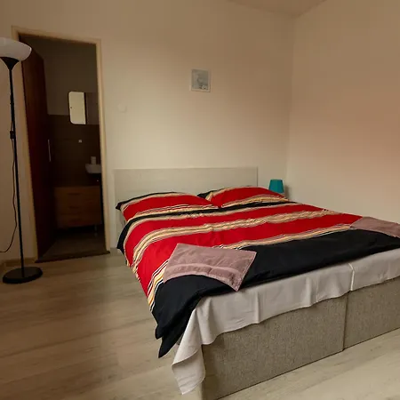 House 8 Prázdninový dům