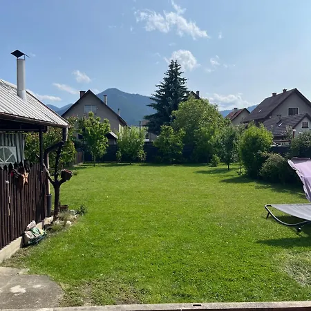 House 8 Prázdninový dům *