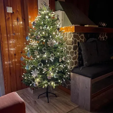 Nyaraló House 8