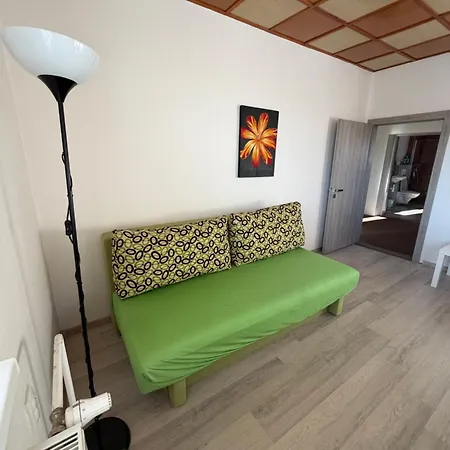 Nyaraló House 8